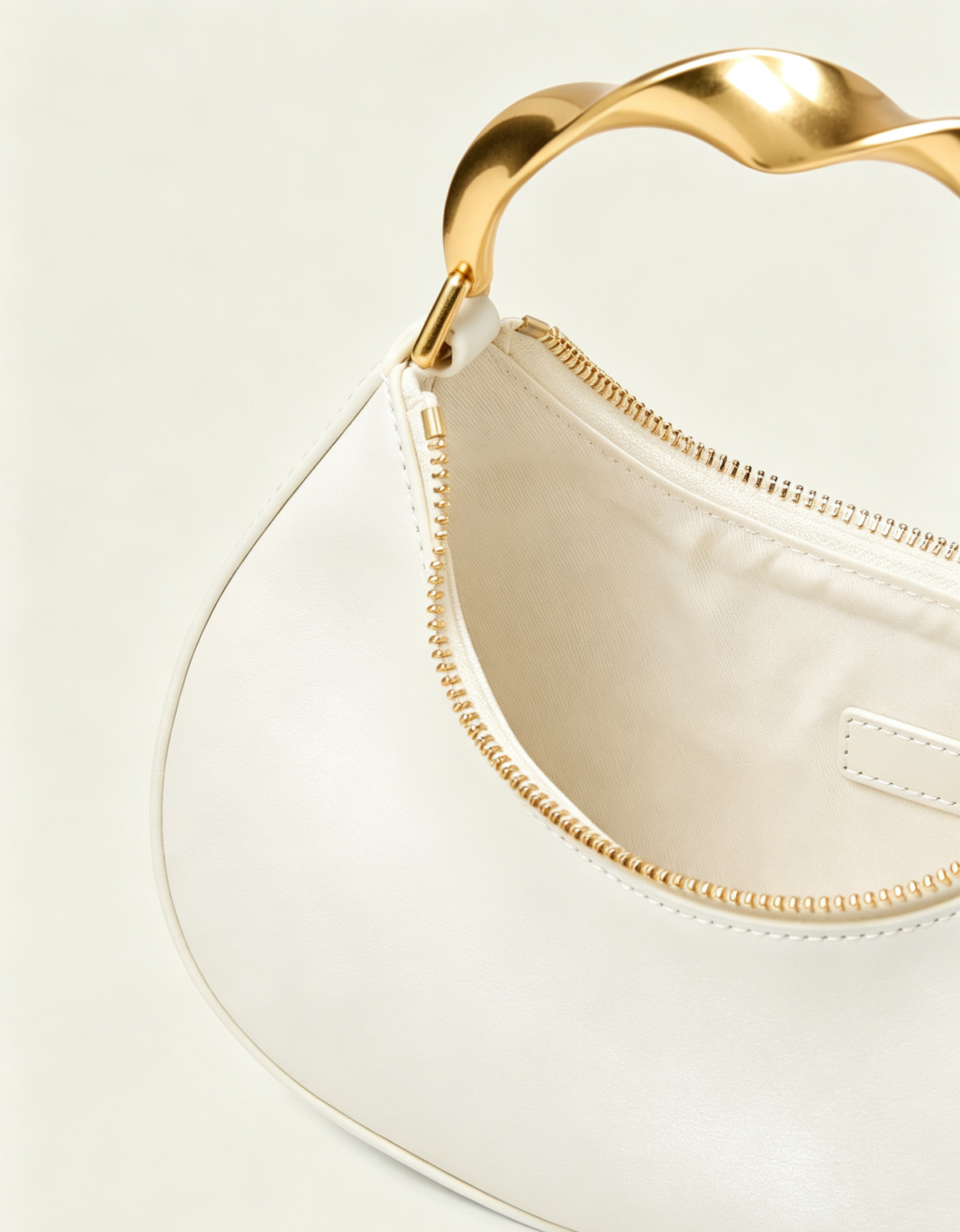 Curved Handheld Bag with Twisted Metal Handle for Daily Outfit Matching