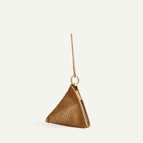 Hand-Woven Triangle Leather Bag – Wrist Strap Casual Daily Matching Bag